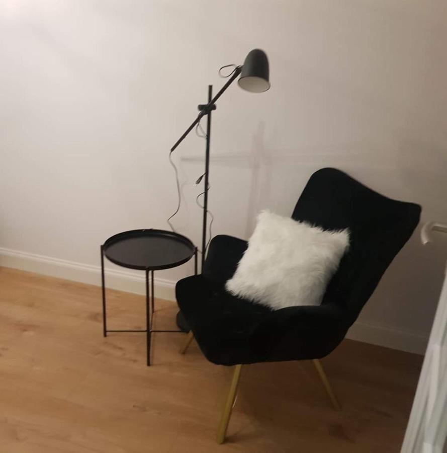 Stary Toruń Apartamenty Szeroka 32 מראה חיצוני תמונה