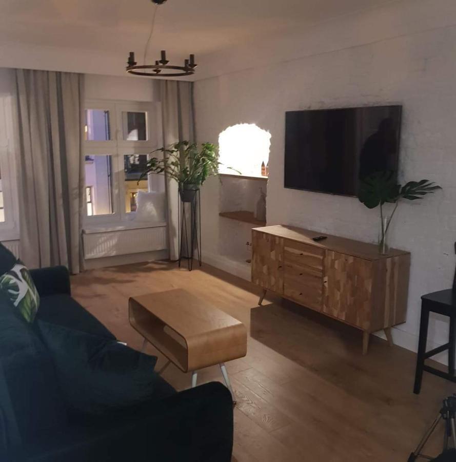 Stary Toruń Apartamenty Szeroka 32 מראה חיצוני תמונה