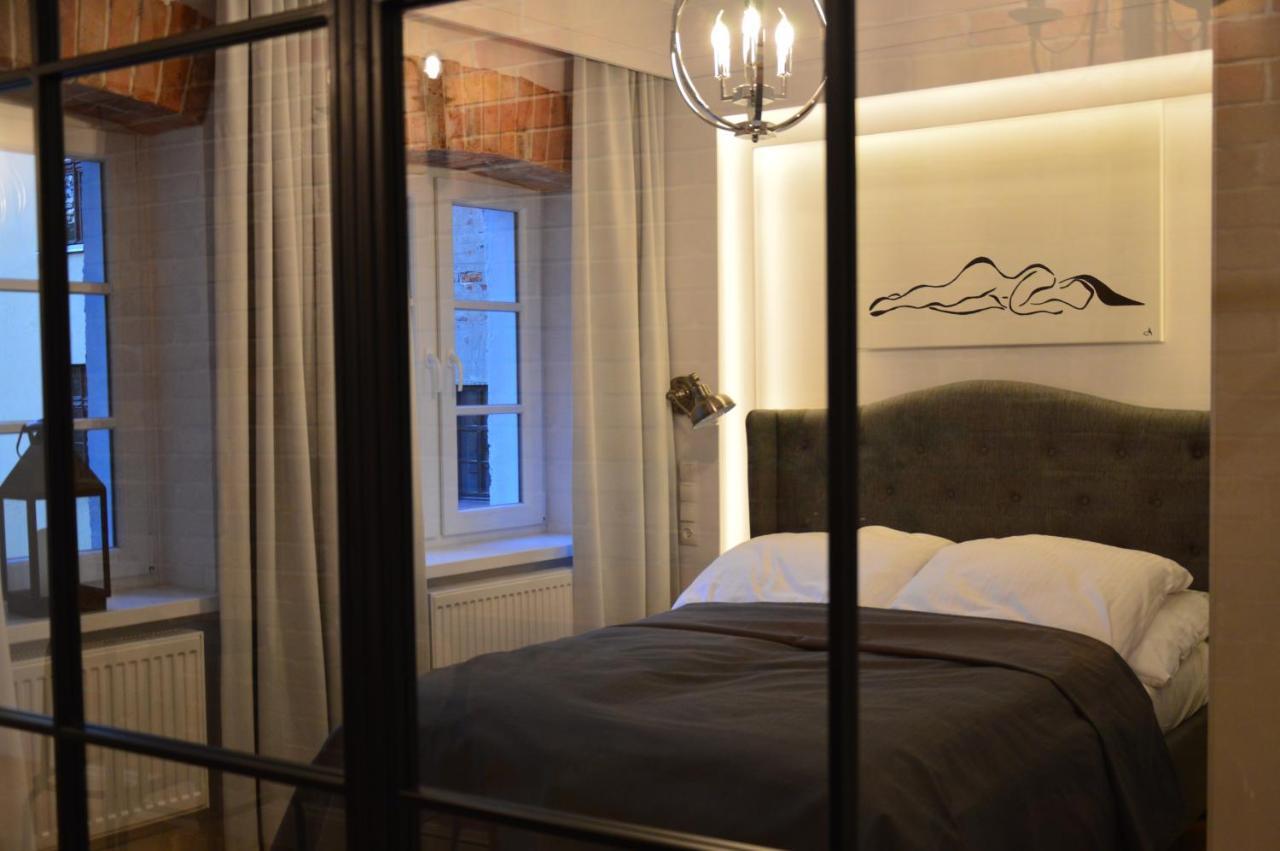 Stary Toruń Apartamenty Szeroka 32 מראה חיצוני תמונה