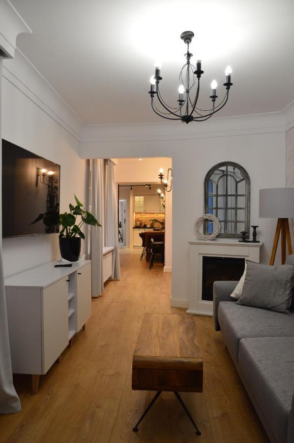 Stary Toruń Apartamenty Szeroka 32 מראה חיצוני תמונה